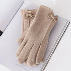 ZAYNA Cashmere Touchscreen Winter Gloves — Warm & Stylish