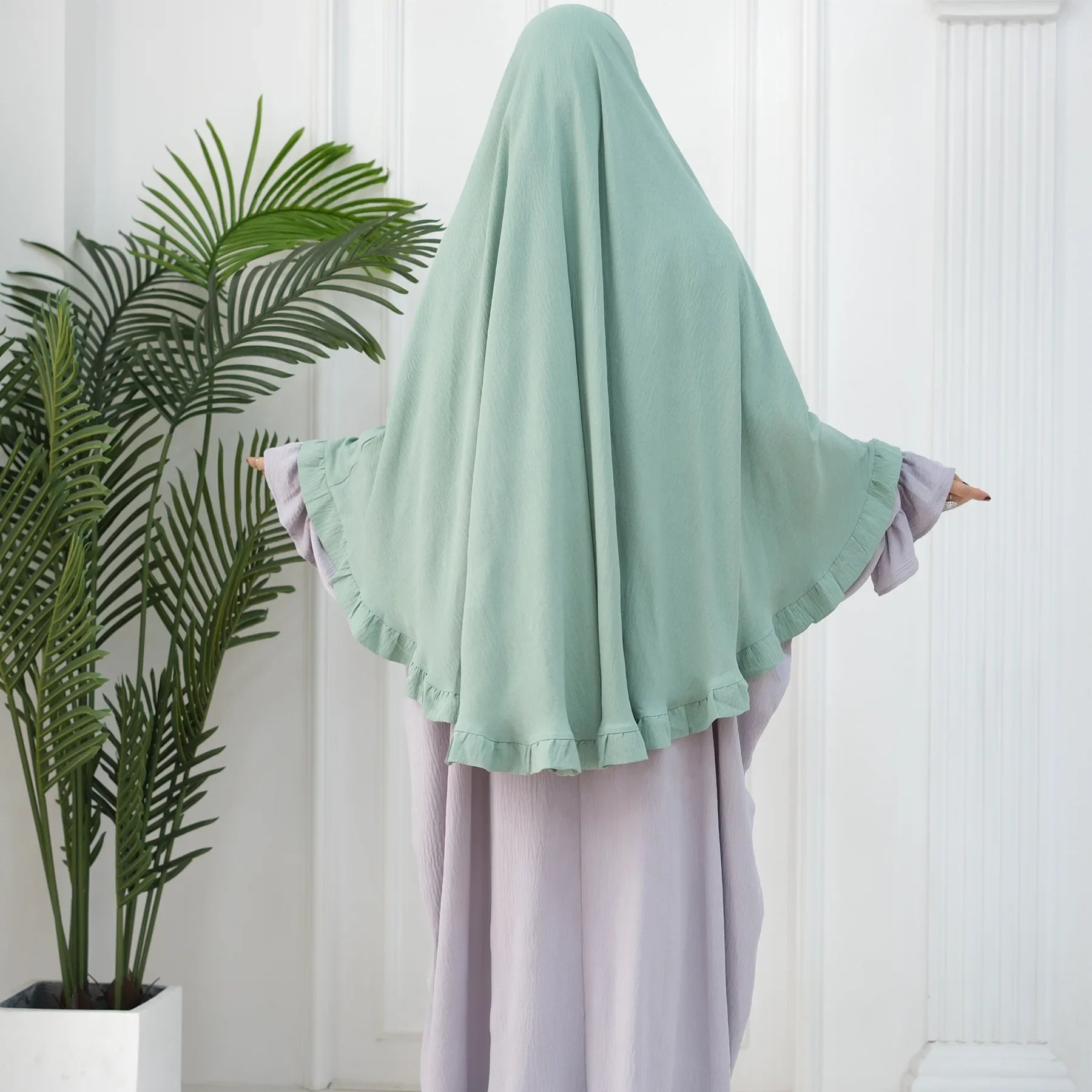 Khimar Nida Ruffles — 1 Nida Crepe Veil (Overhead)