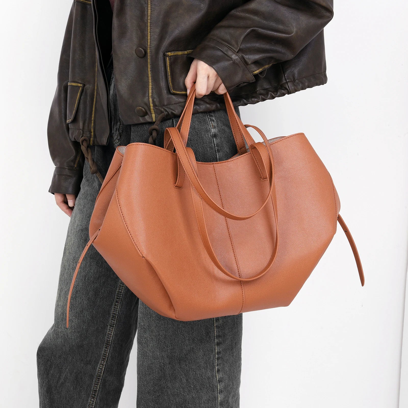 The Samara Tote — Original Leather Underarm Bag
