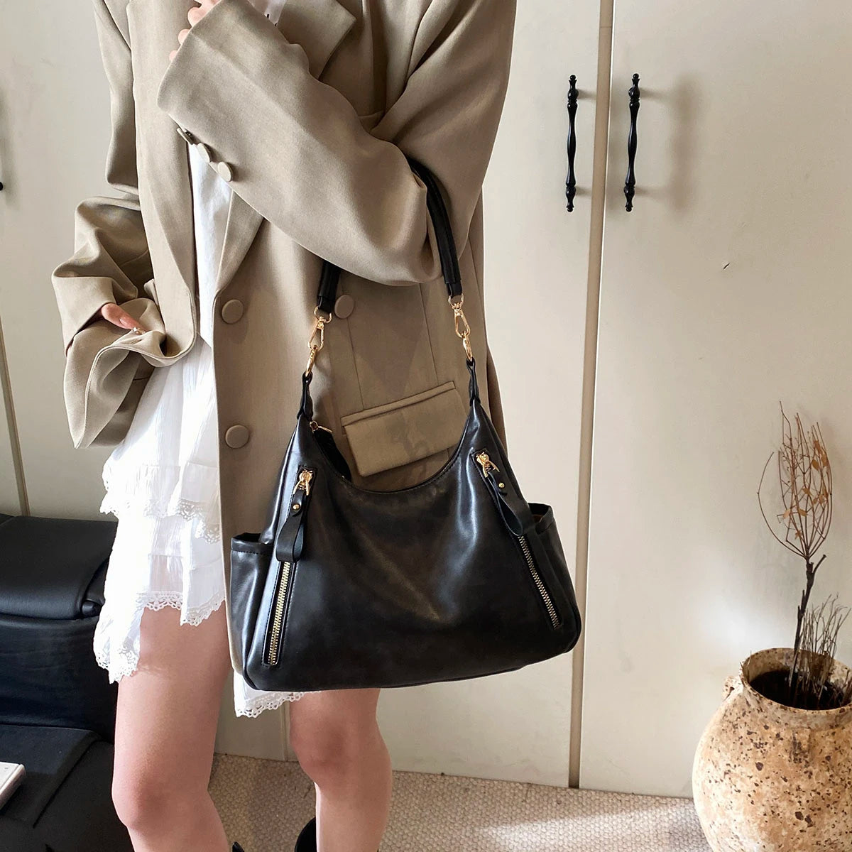 The Amara Pouch — Original Leather Shoulder Bag