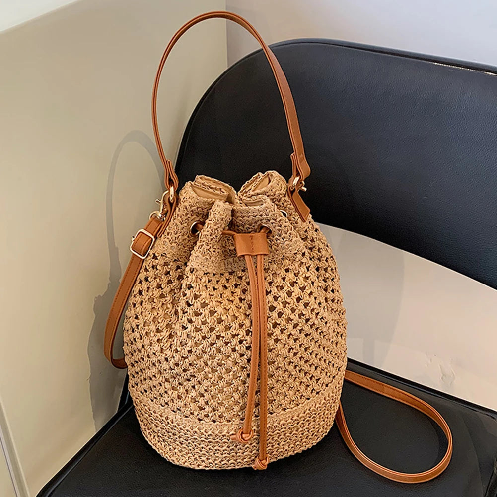 Noor Straw Shoulder Bag