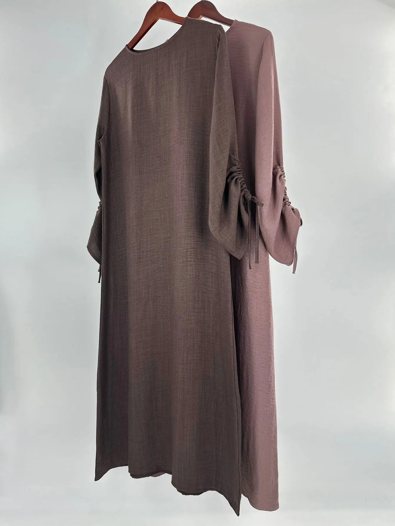 Abaya Naïla — Lace-Up Sleeves (Casual Edition)