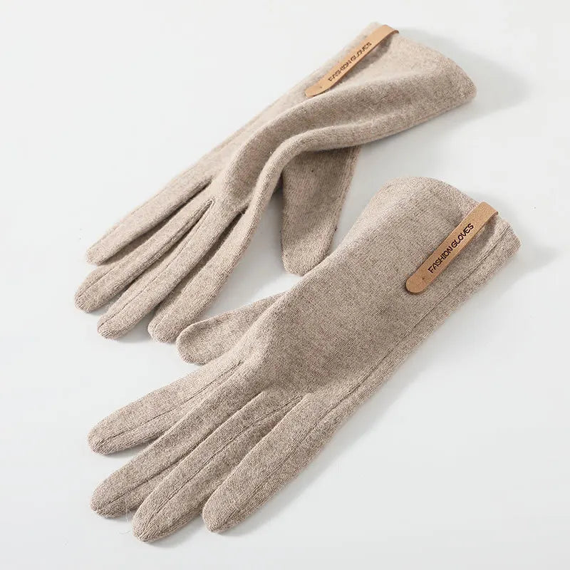 ZAYNA Cashmere Touchscreen Winter Gloves — Warm & Stylish