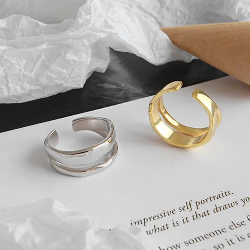 ZAYNA Geometric Double-Layer Ring — Minimalist Silver Elegance