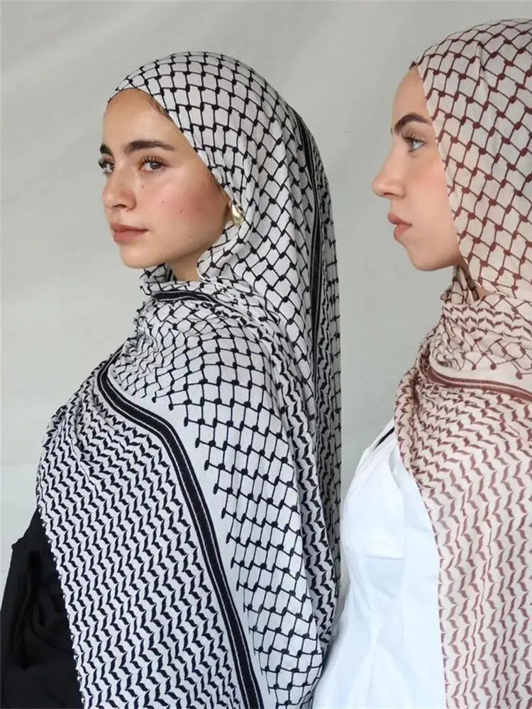 Layla Long Khimar — Flowing Muslin (Overhead)