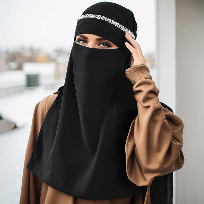 Niqab Onde Cristal — Black Tie-Up Scarf (Rhinestones)