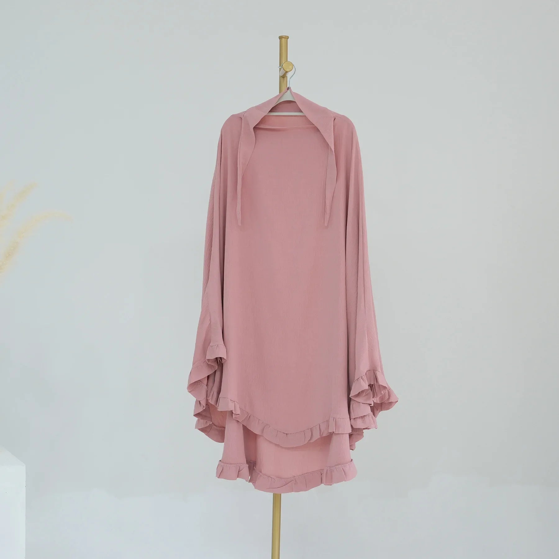 Khimar Nida Ruffles — 1 Nida Crepe Veil (Overhead)