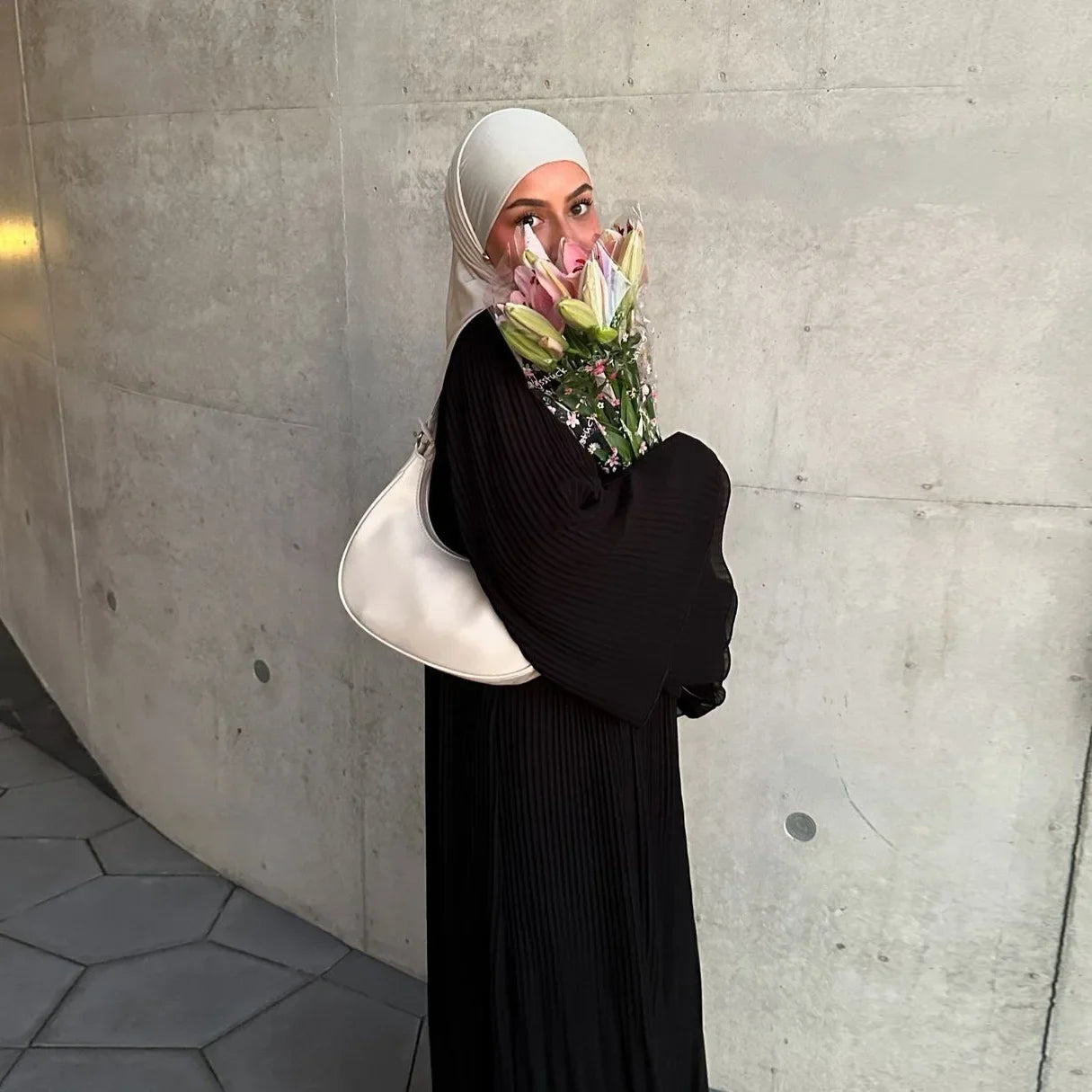 Abaya Elite — Pleated elegance for sacred occasions