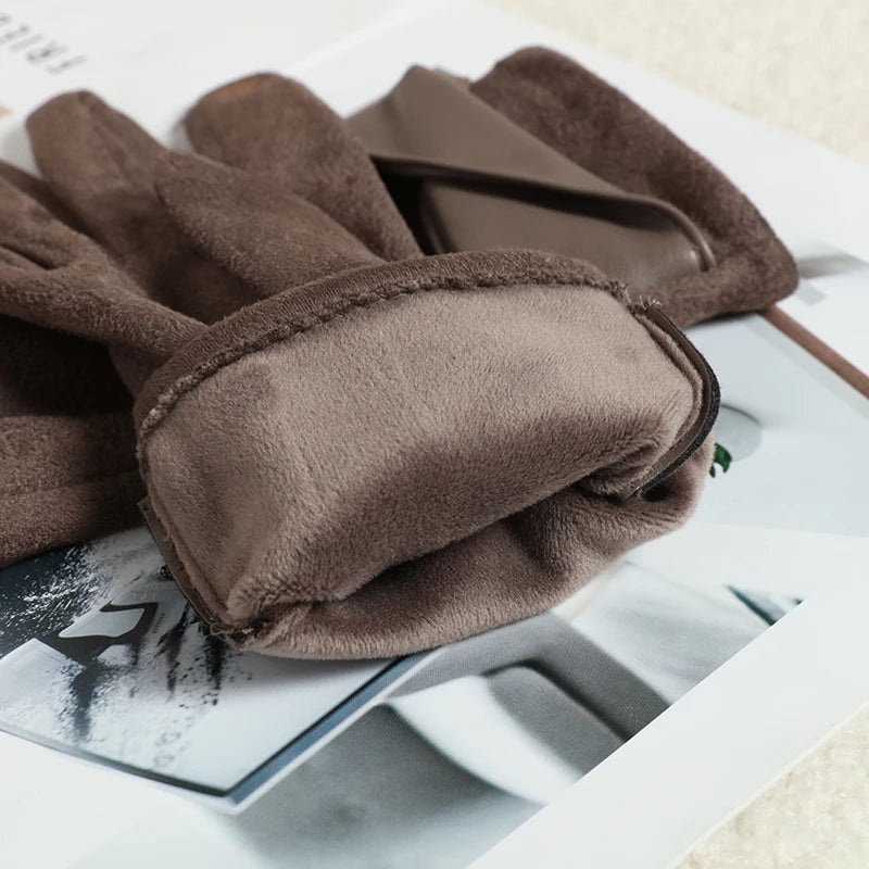 ZAYNA  Bow Touchscreen Winter Gloves — Elegant & Cozy