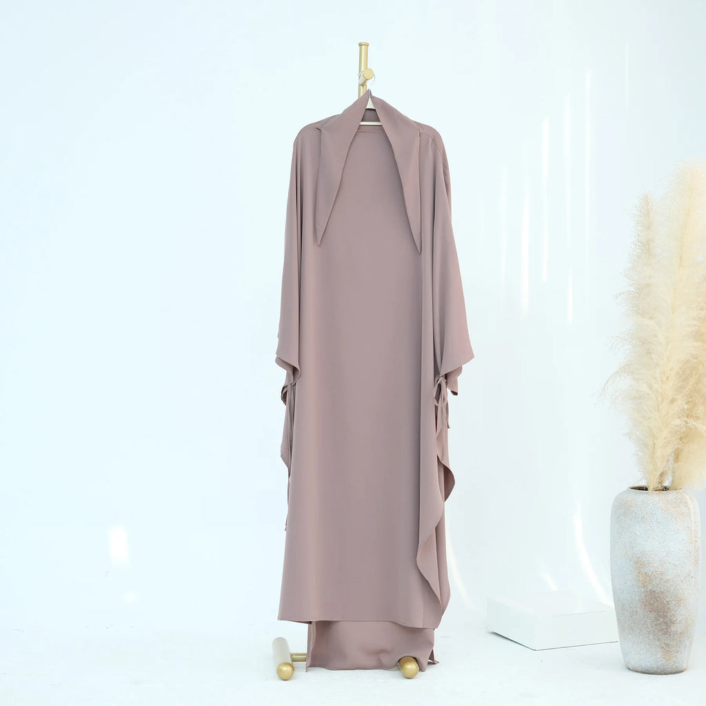 Khimar Amāna XL — Extra-long (Chador) with Tie-on Sleeves