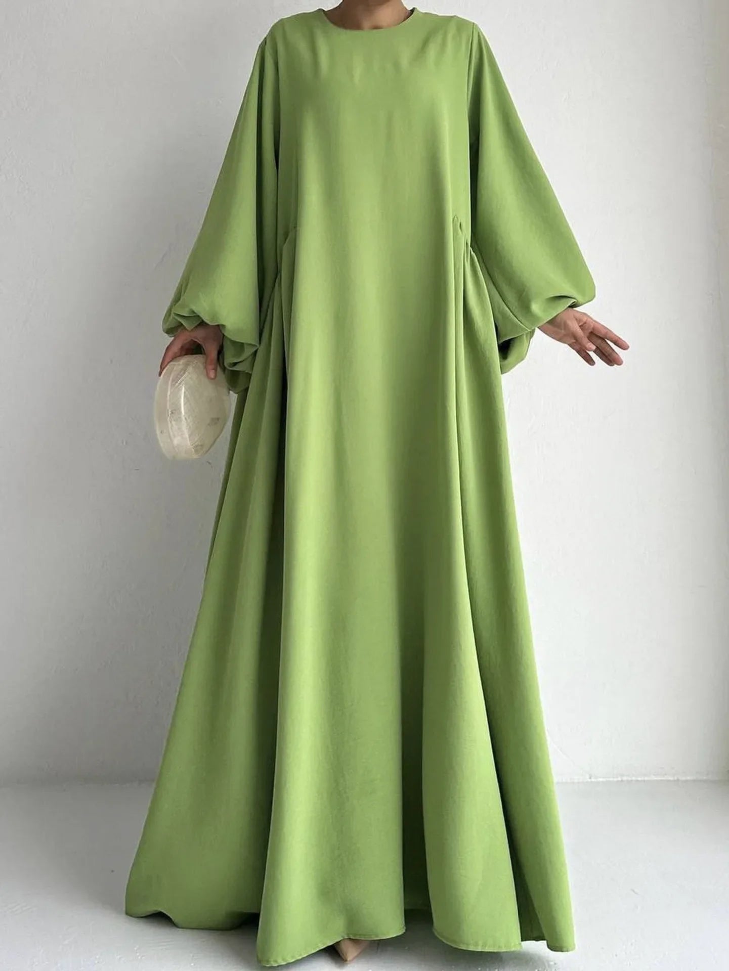 Mira Abaya — Maxi Dress with a Flowing Silhouette