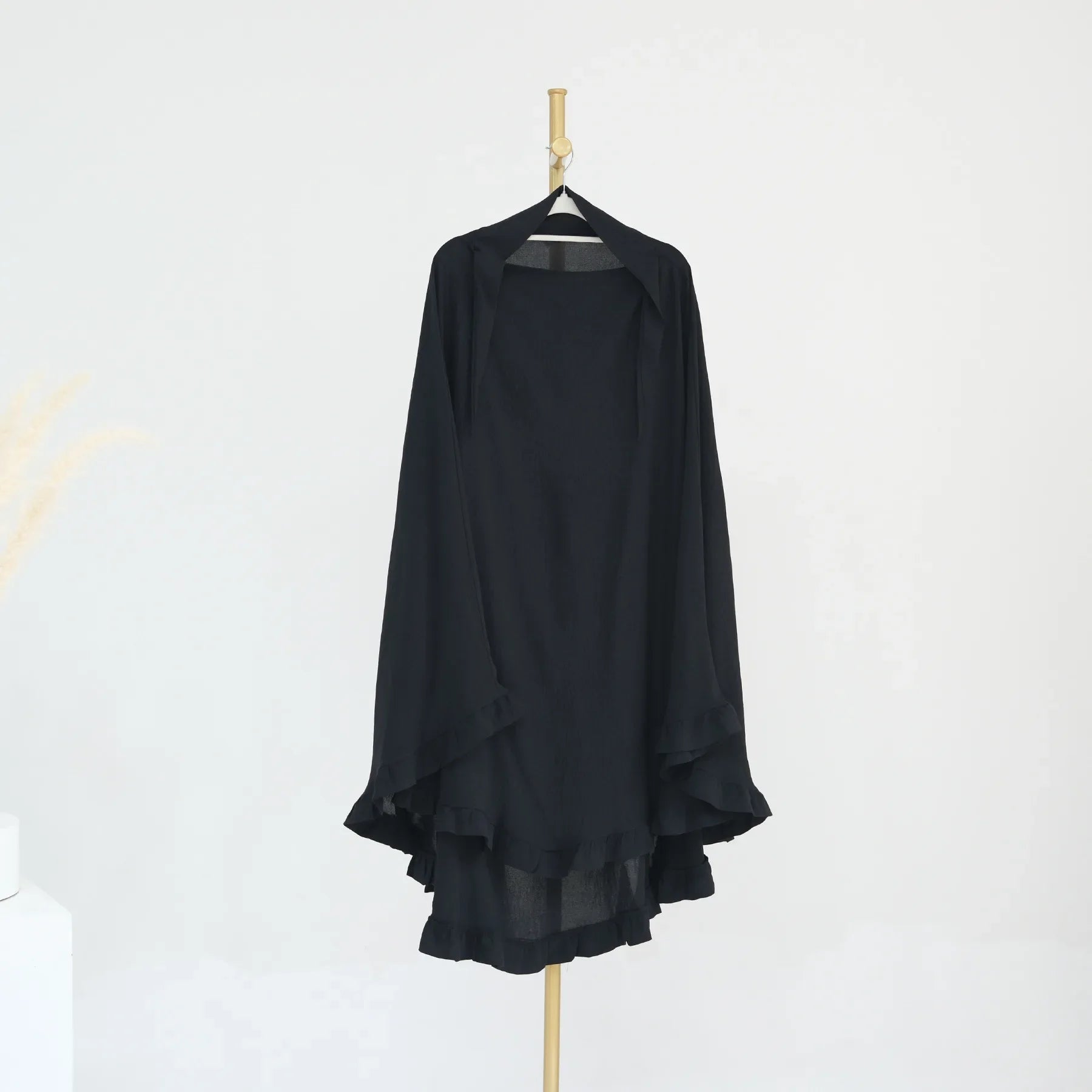 Khimar Nida Ruffles — 1 Nida Crepe Veil (Overhead)