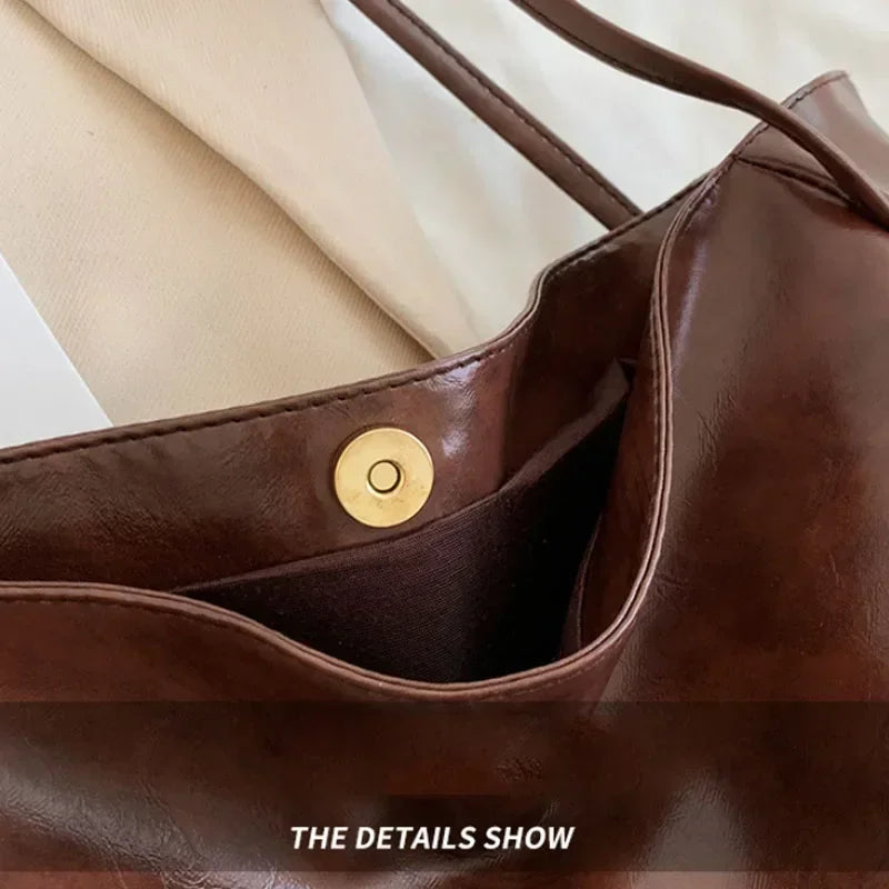 The Farah Tote — Original Leather Bucket Bag