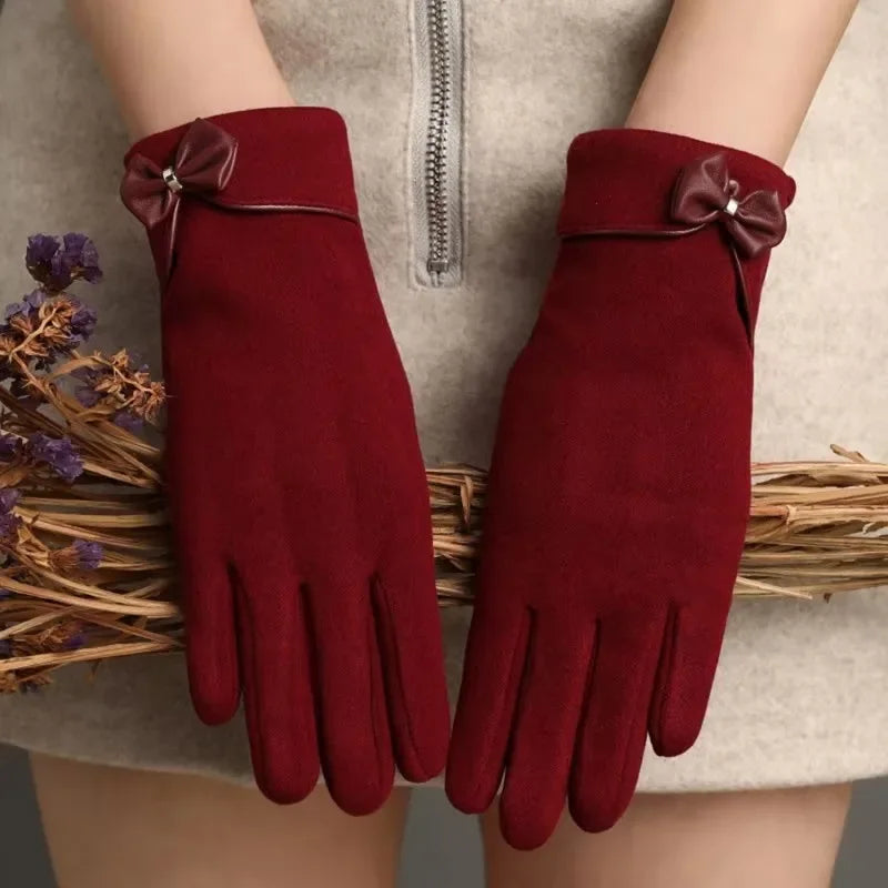 ZAYNA Bowknot Touchscreen Winter Gloves — Warm & Elegant