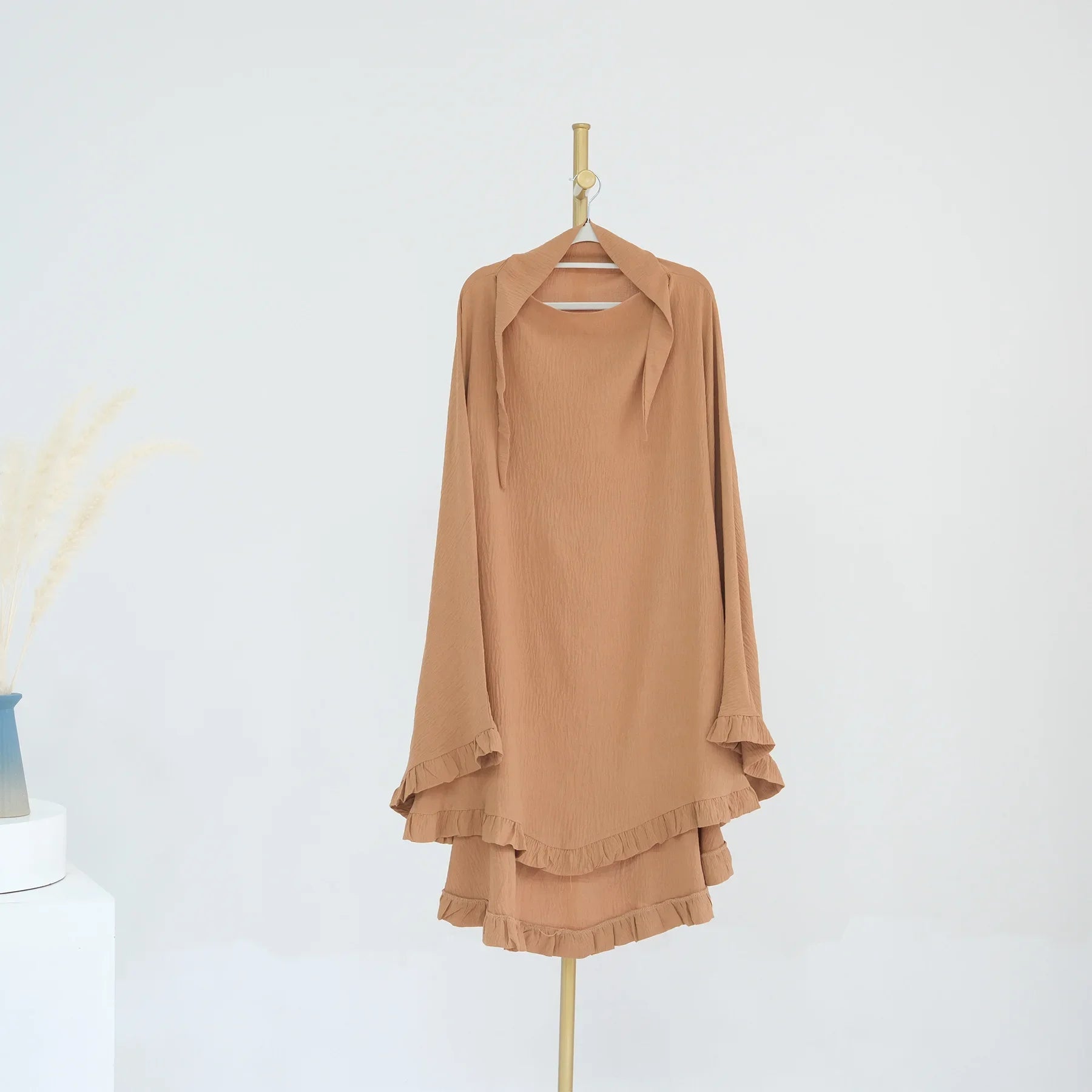 Khimar Nida Ruffles — 1 Nida Crepe Veil (Overhead)
