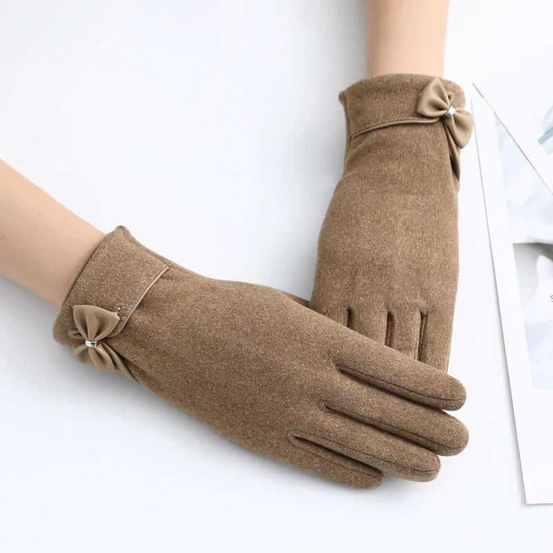 ZAYNA Bowknot Touchscreen Winter Gloves — Warm & Elegant