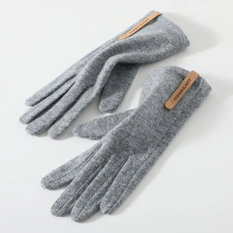 ZAYNA Cashmere Touchscreen Winter Gloves — Warm & Stylish