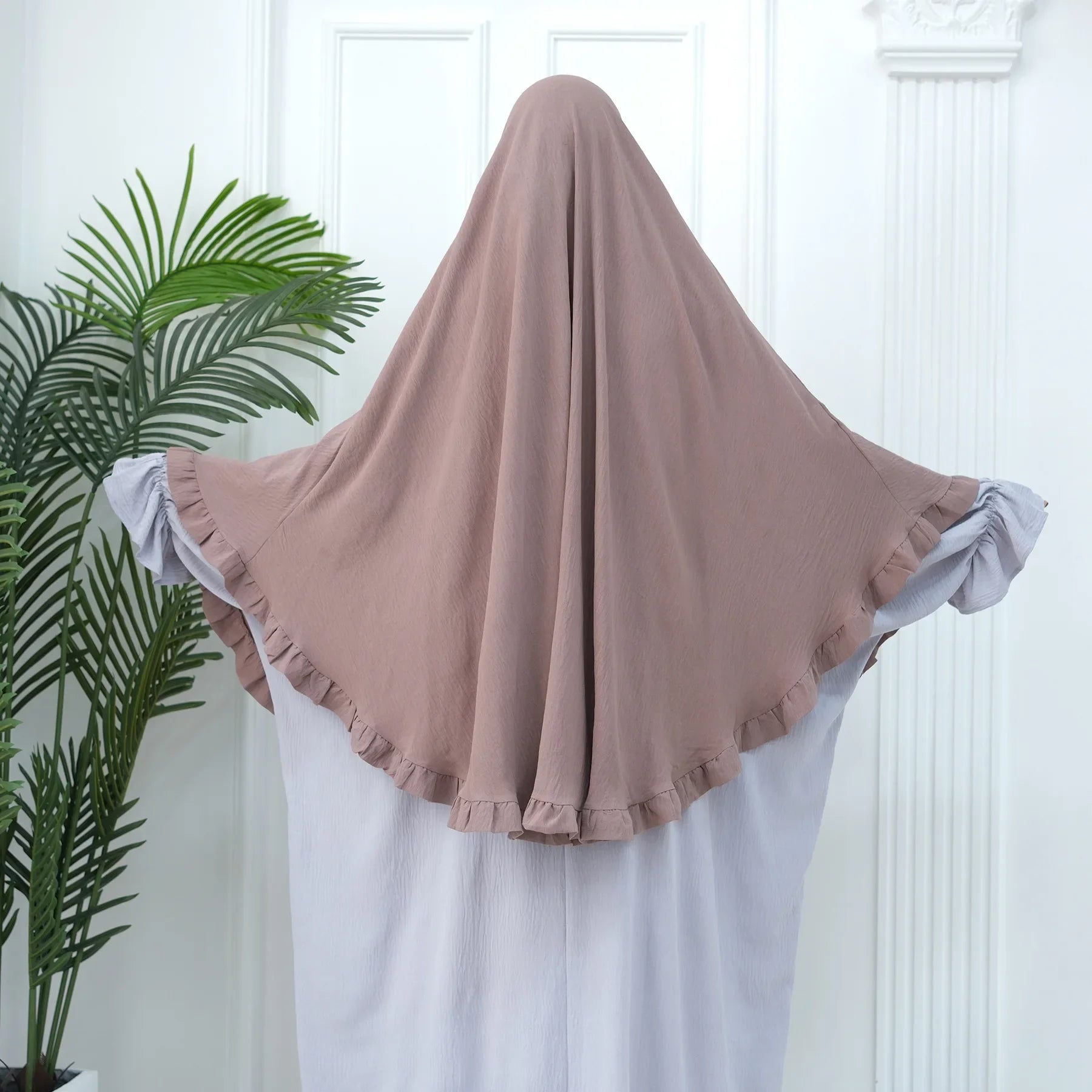 Khimar Nida Ruffles — 1 Nida Crepe Veil (Overhead)
