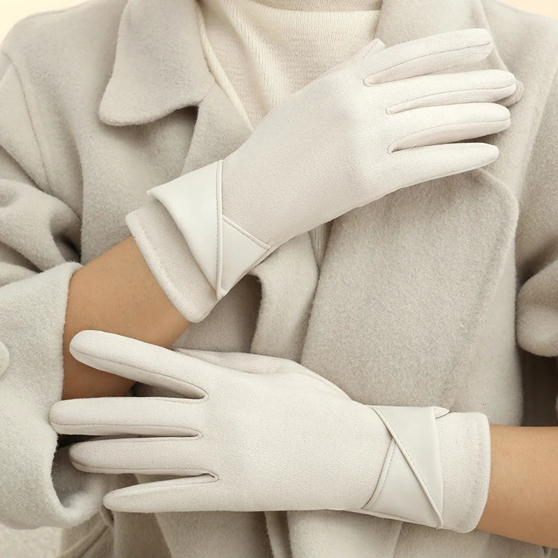 ZAYNA  Bow Touchscreen Winter Gloves — Elegant & Cozy